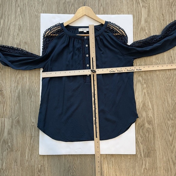 Ann Taylor LOFT Blouse Womens Small Arm Cutout Blue Long Sleeve - Picture 9 of 11